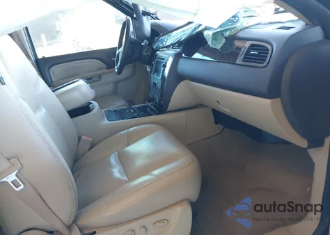 2010 GMC Yukon Denali из США, поврежденный, VIN 1GKUCEEFXAR231671